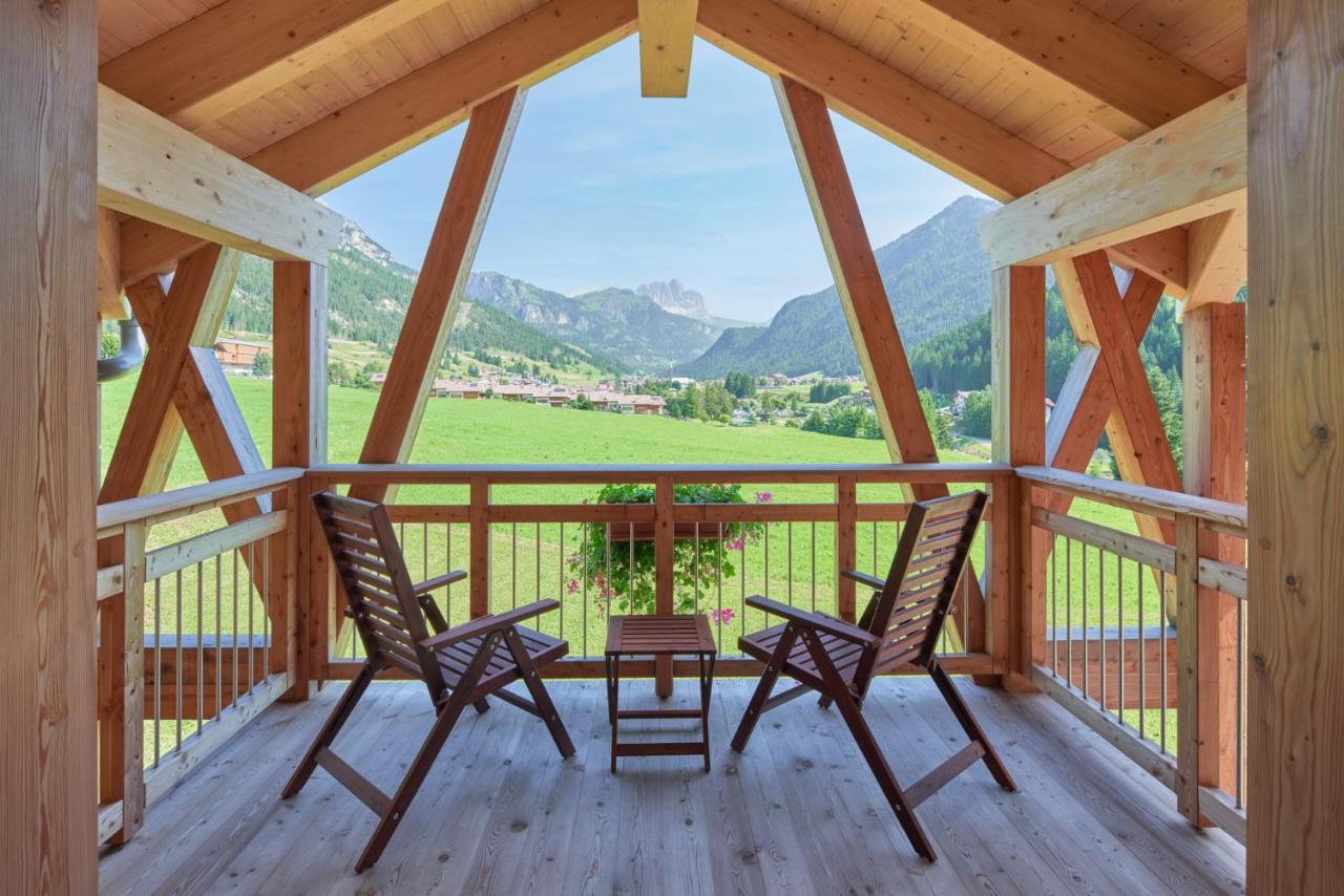 Eco-Green Fiores Agriturismo ヴィーゴ・ディ・ファッサ エクステリア 写真