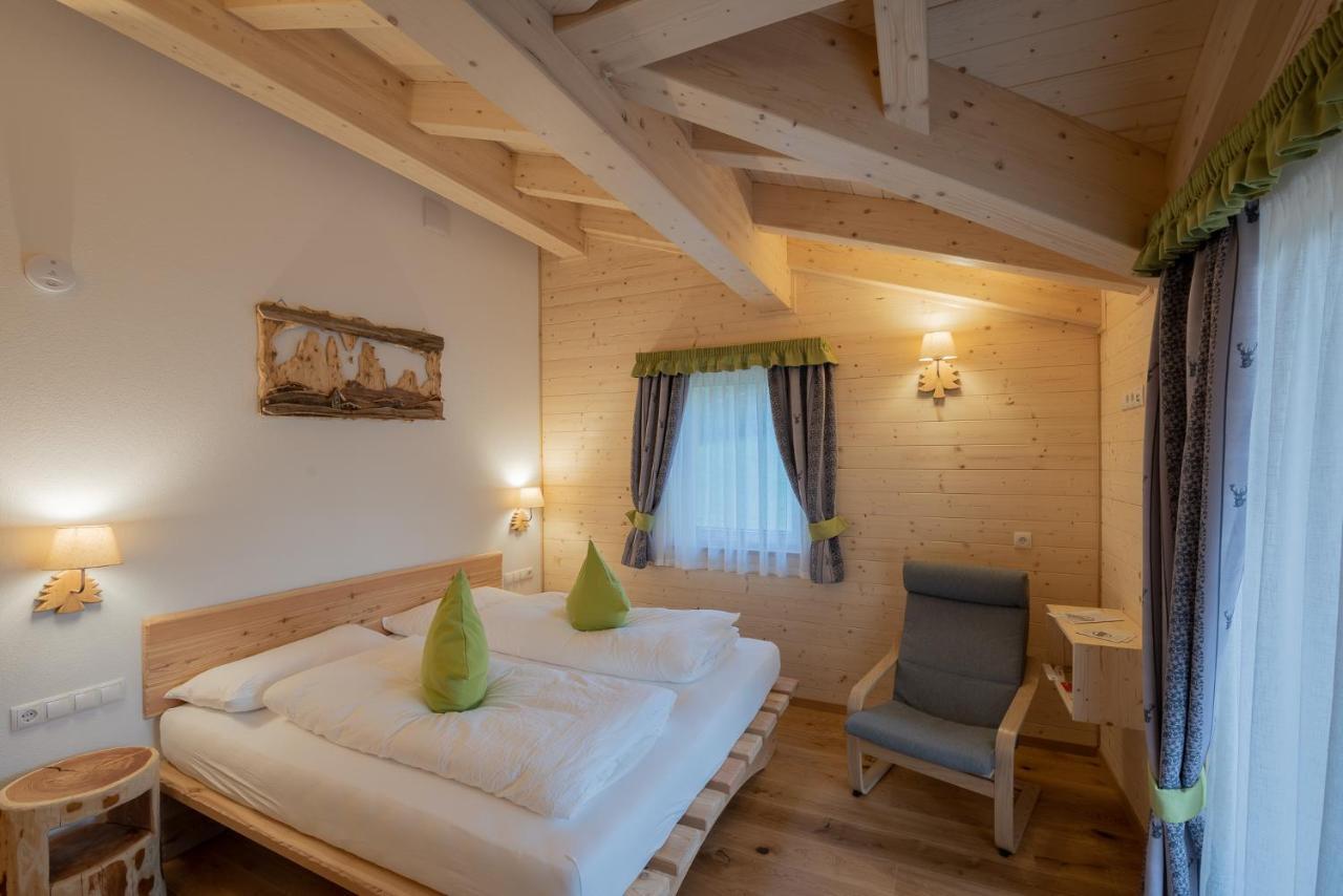 Eco-Green Fiores Agriturismo ヴィーゴ・ディ・ファッサ エクステリア 写真