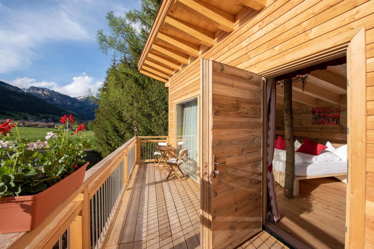Eco-Green Fiores Agriturismo ヴィーゴ・ディ・ファッサ エクステリア 写真
